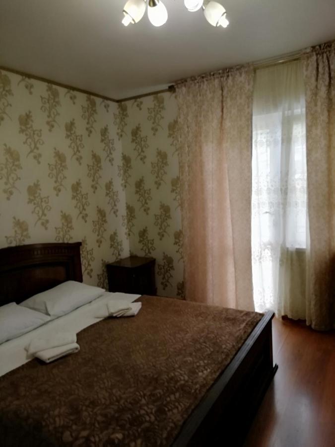 Mini-Hotel Yanson 2 加格拉 外观 照片