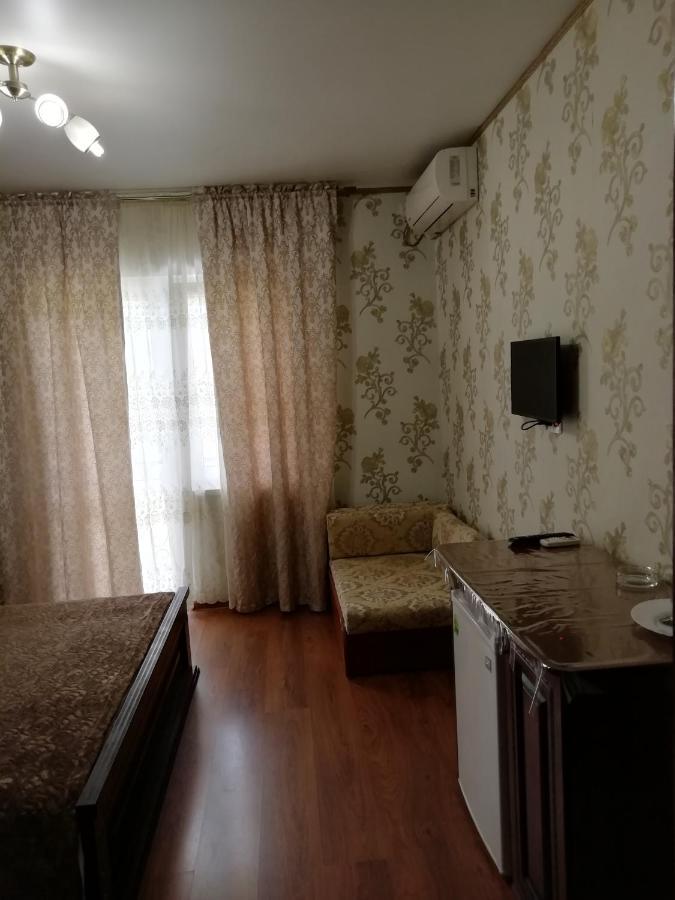 Mini-Hotel Yanson 2 加格拉 外观 照片