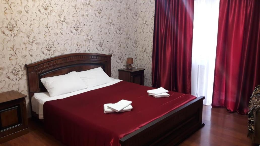 Mini-Hotel Yanson 2 加格拉 外观 照片
