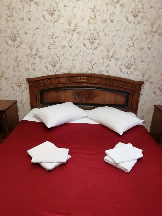 Mini-Hotel Yanson 2 加格拉 外观 照片