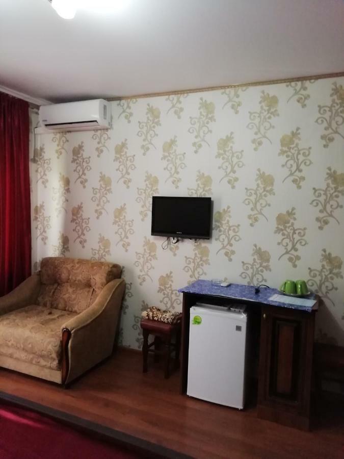 Mini-Hotel Yanson 2 加格拉 外观 照片